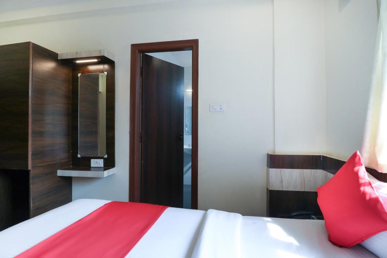 Hotel Oyo 36197 Royal Wood Bengaluru Zewnętrze zdjęcie
