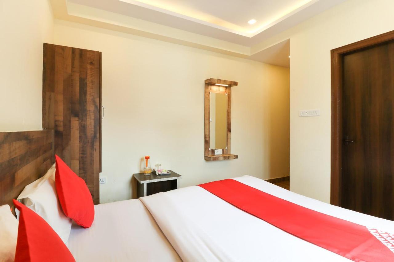 Hotel Oyo 36197 Royal Wood Bengaluru Zewnętrze zdjęcie