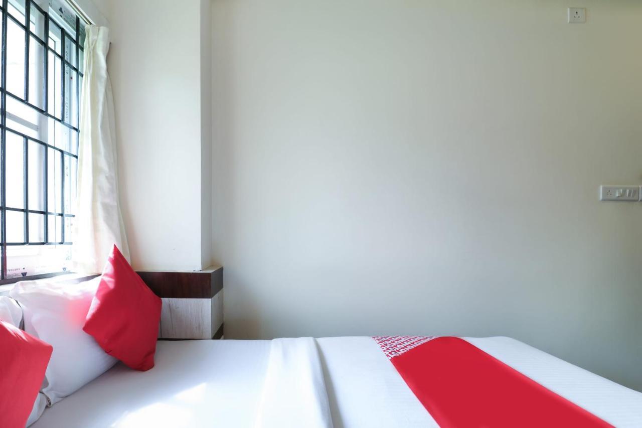 Hotel Oyo 36197 Royal Wood Bengaluru Zewnętrze zdjęcie