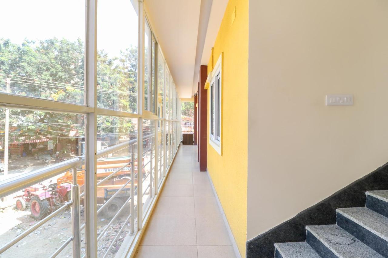 Hotel Oyo 36197 Royal Wood Bengaluru Zewnętrze zdjęcie