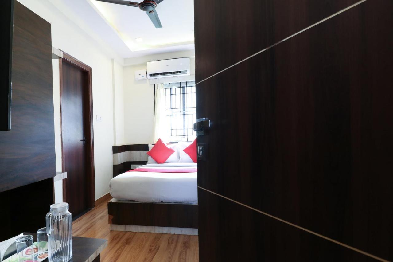 Hotel Oyo 36197 Royal Wood Bengaluru Zewnętrze zdjęcie