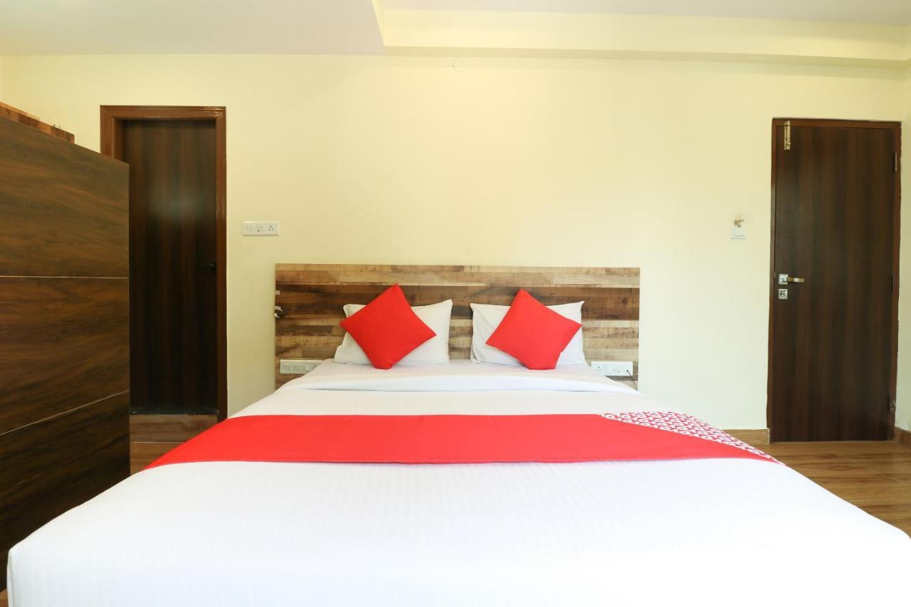 Hotel Oyo 36197 Royal Wood Bengaluru Zewnętrze zdjęcie