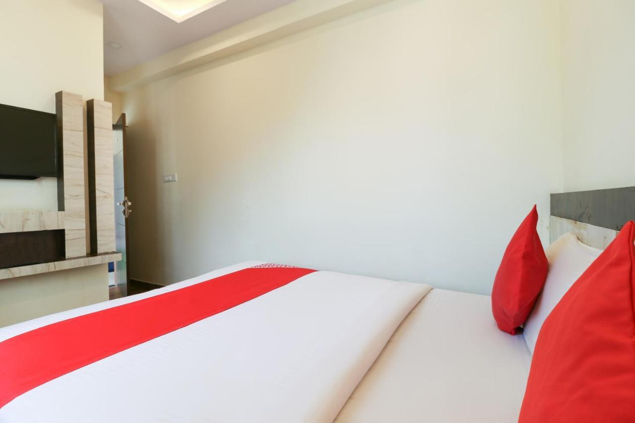 Hotel Oyo 36197 Royal Wood Bengaluru Zewnętrze zdjęcie