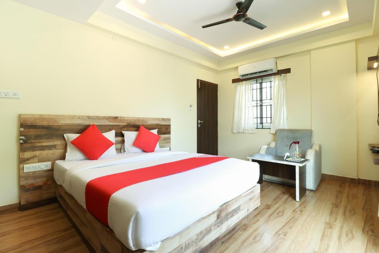 Hotel Oyo 36197 Royal Wood Bengaluru Zewnętrze zdjęcie