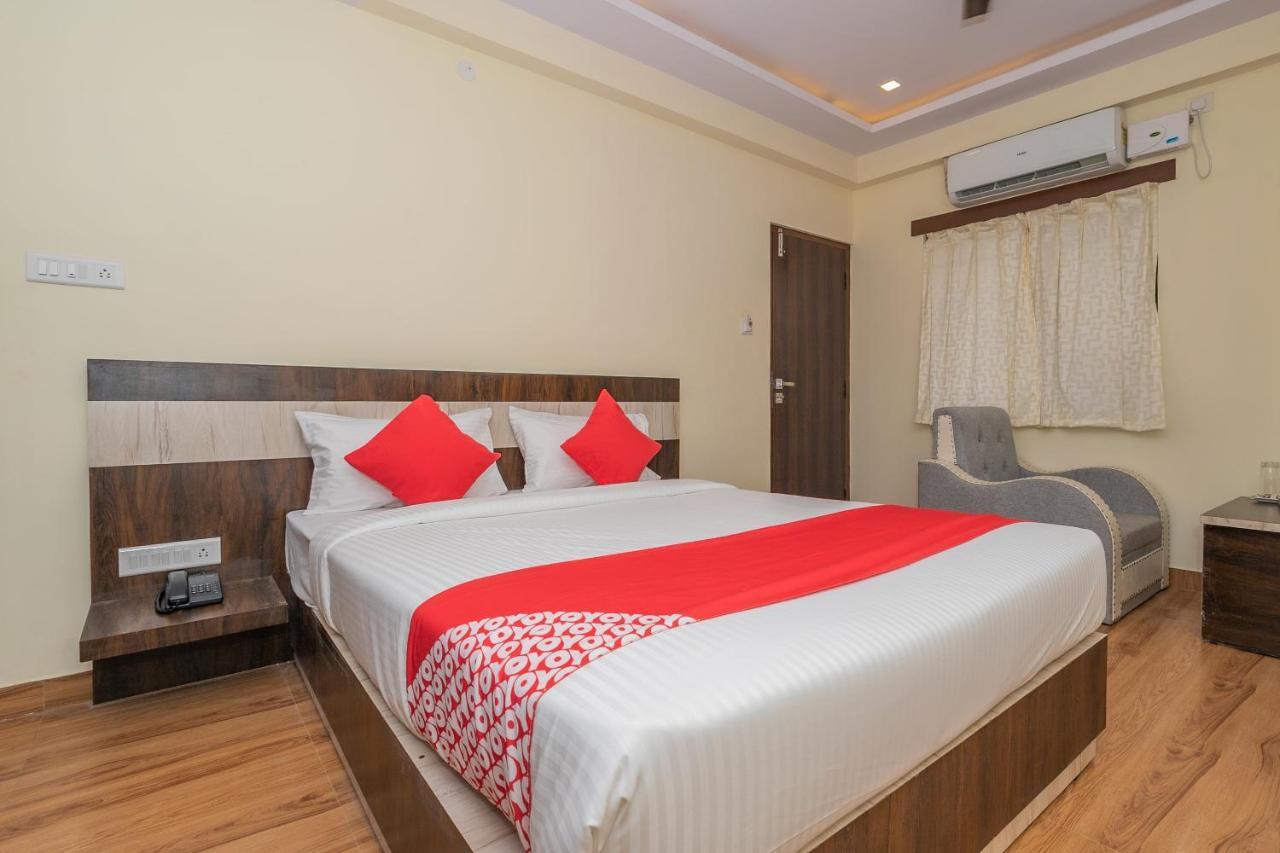 Hotel Oyo 36197 Royal Wood Bengaluru Zewnętrze zdjęcie