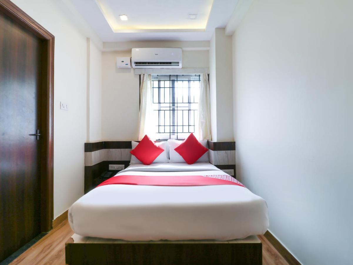 Hotel Oyo 36197 Royal Wood Bengaluru Zewnętrze zdjęcie