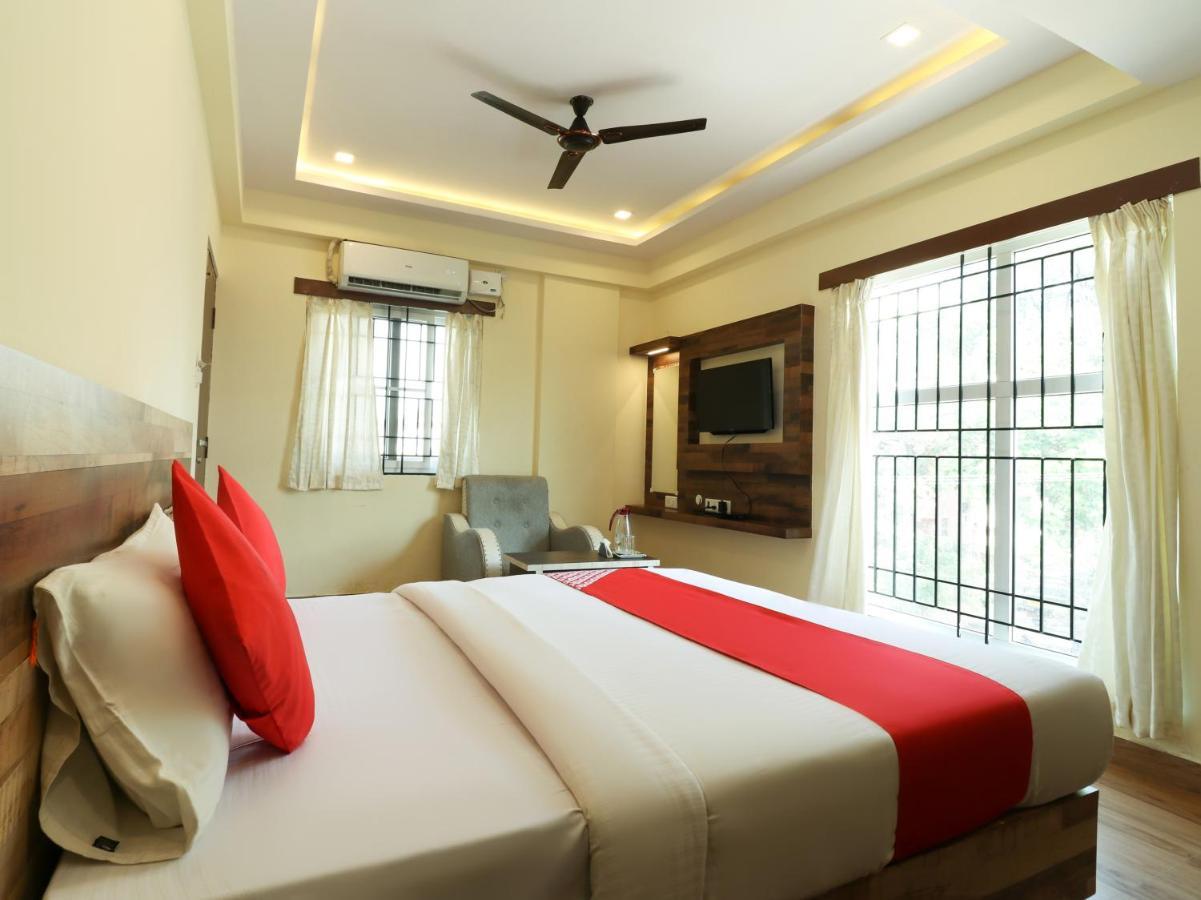 Hotel Oyo 36197 Royal Wood Bengaluru Zewnętrze zdjęcie