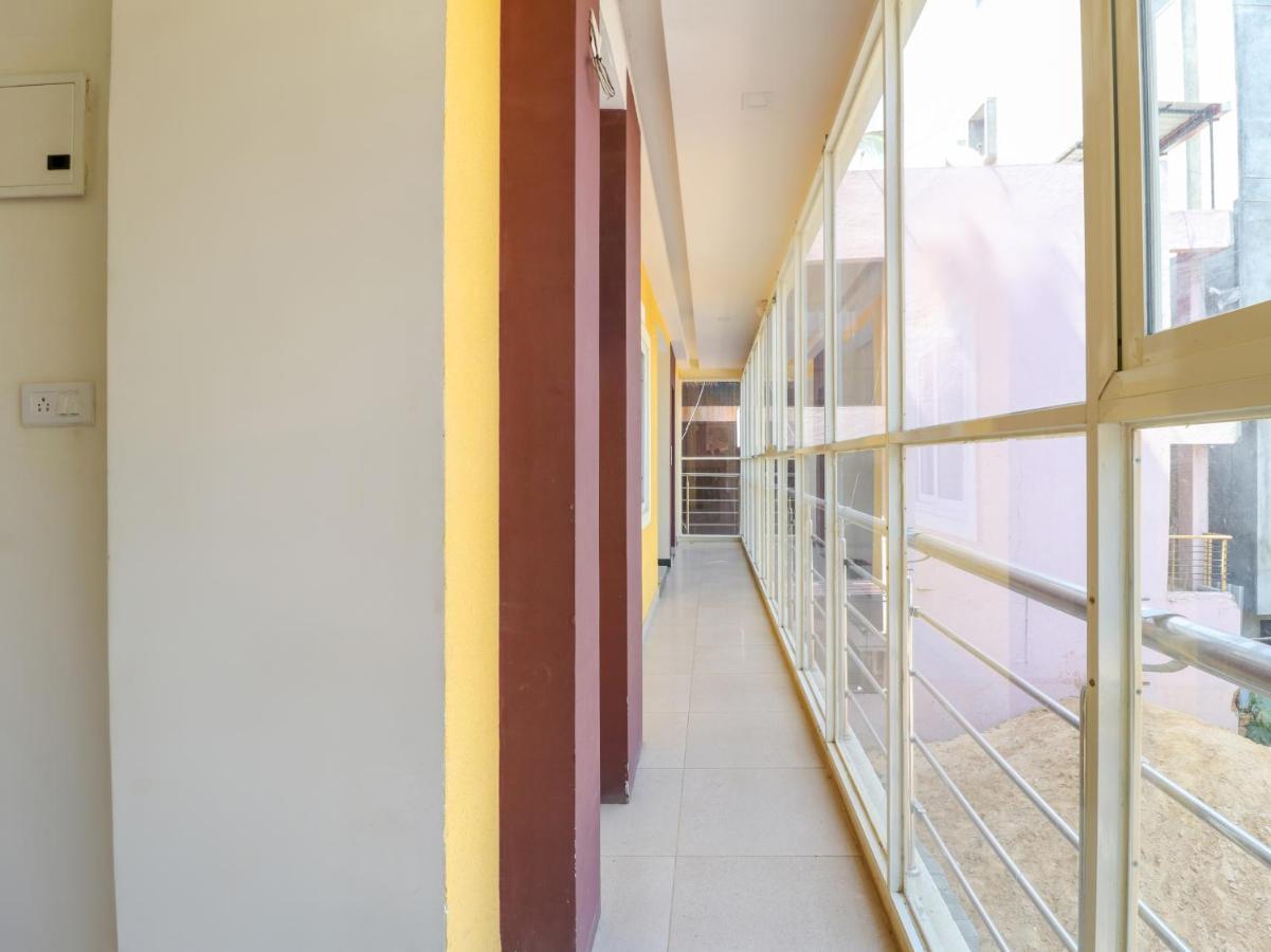 Hotel Oyo 36197 Royal Wood Bengaluru Zewnętrze zdjęcie