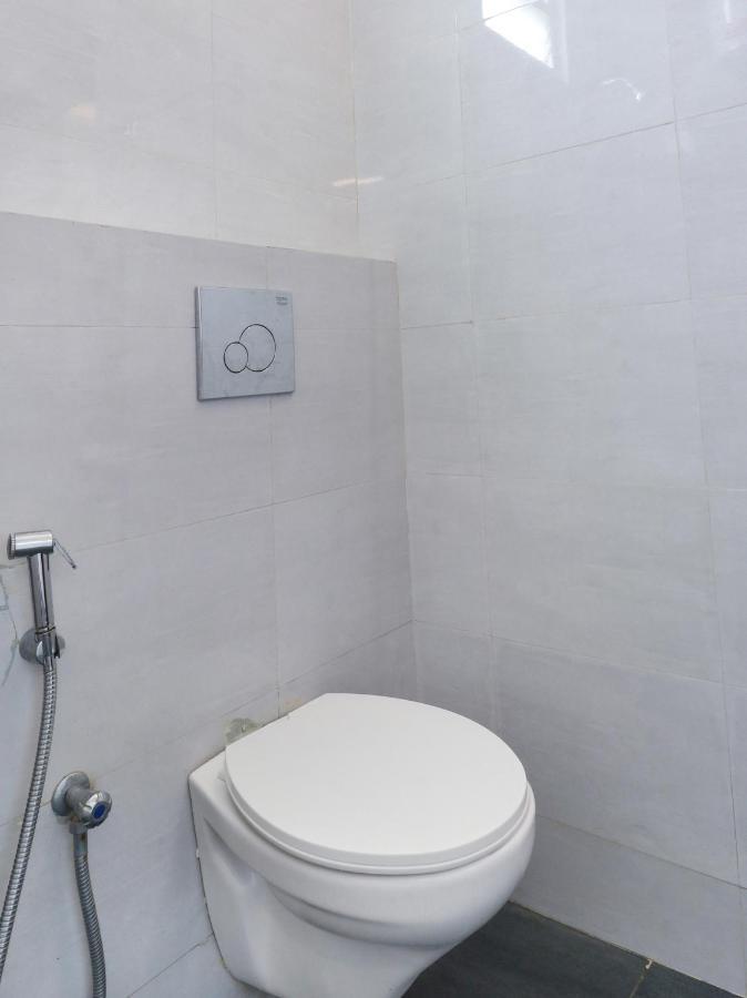 Hotel Oyo 36197 Royal Wood Bengaluru Zewnętrze zdjęcie